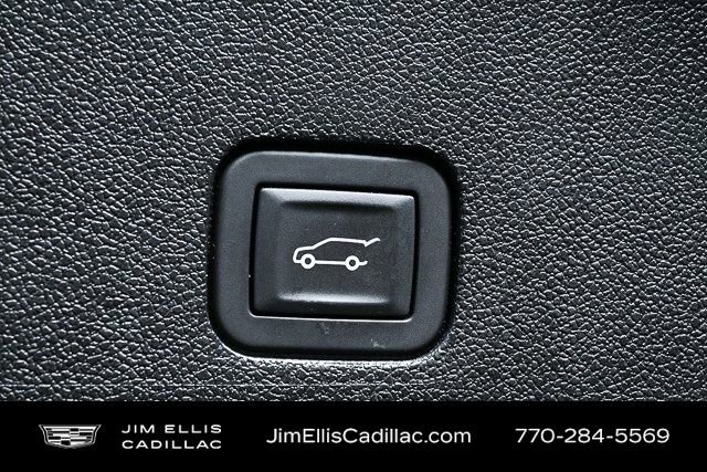 Certified 2025 Cadillac XT6 Premium Luxury image 32