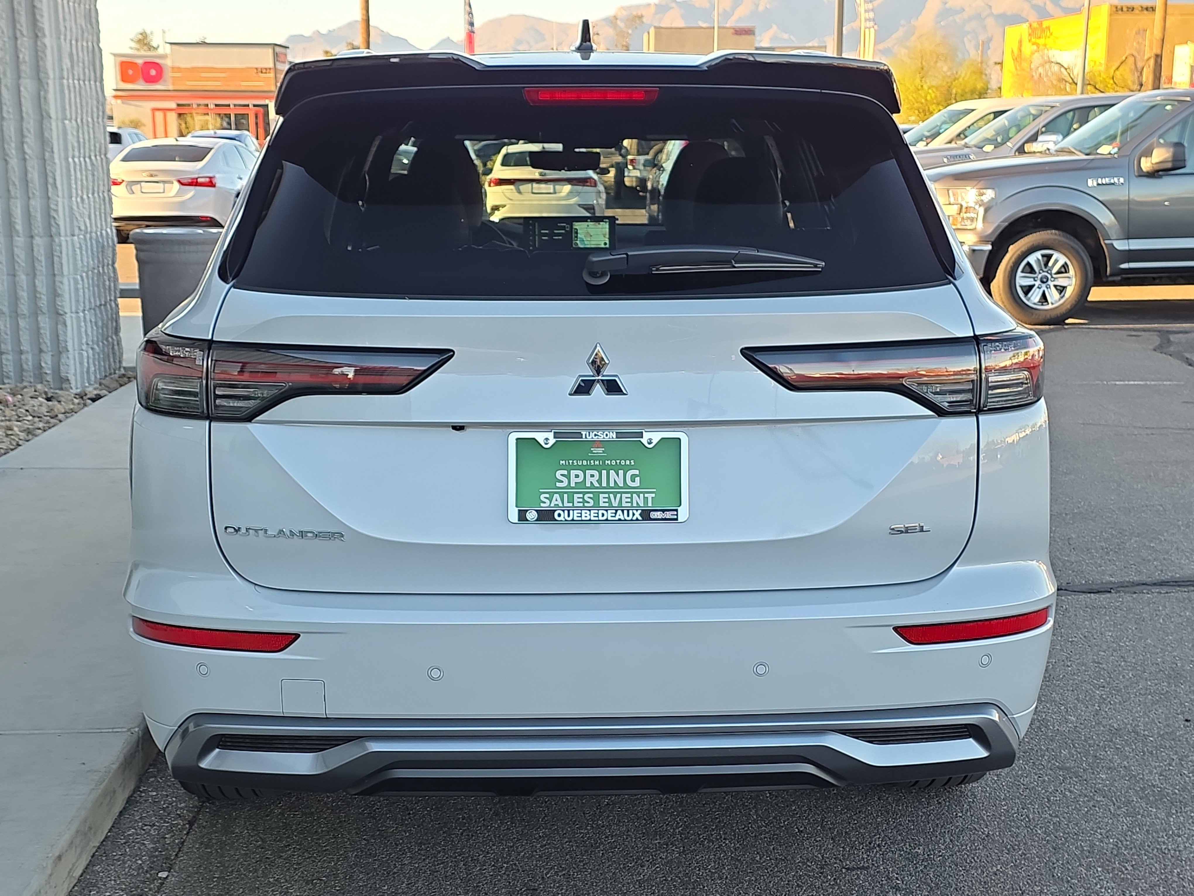 New 2026 Mitsubishi Outlander SEL image 6