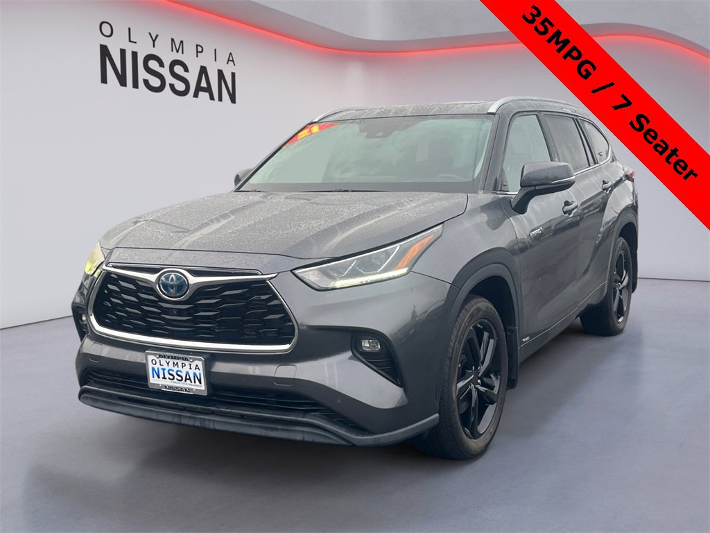 Used 2021 Toyota Highlander Limited image 1