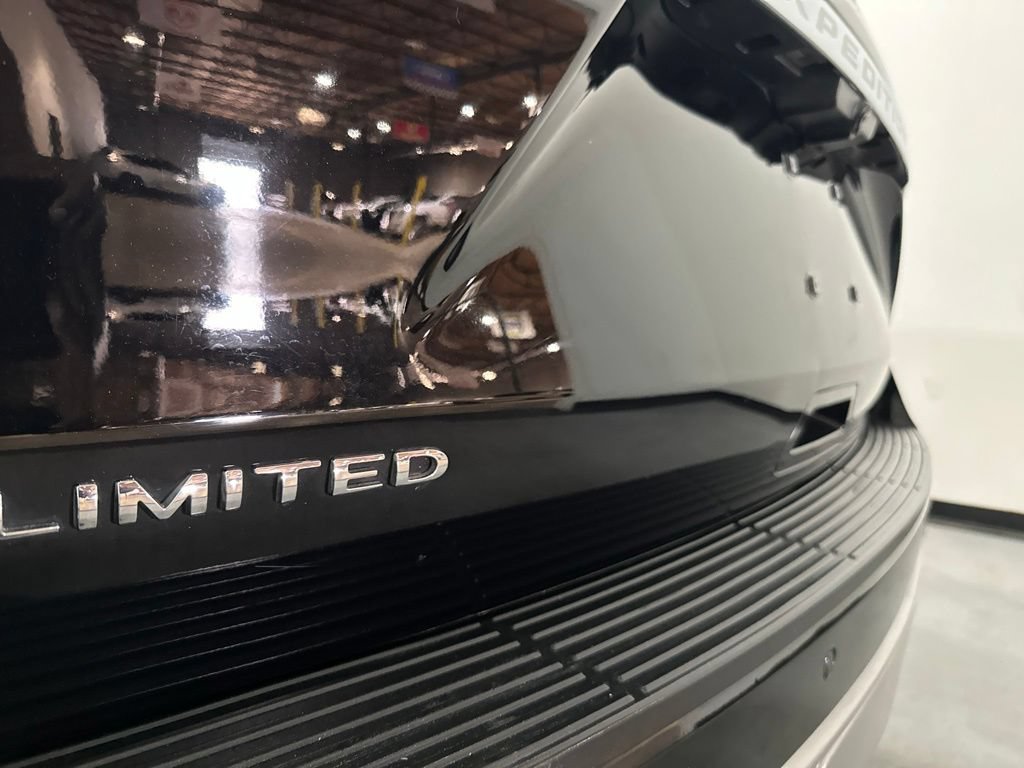 Used 2021 Ford Expedition Max Limited RWD image 11