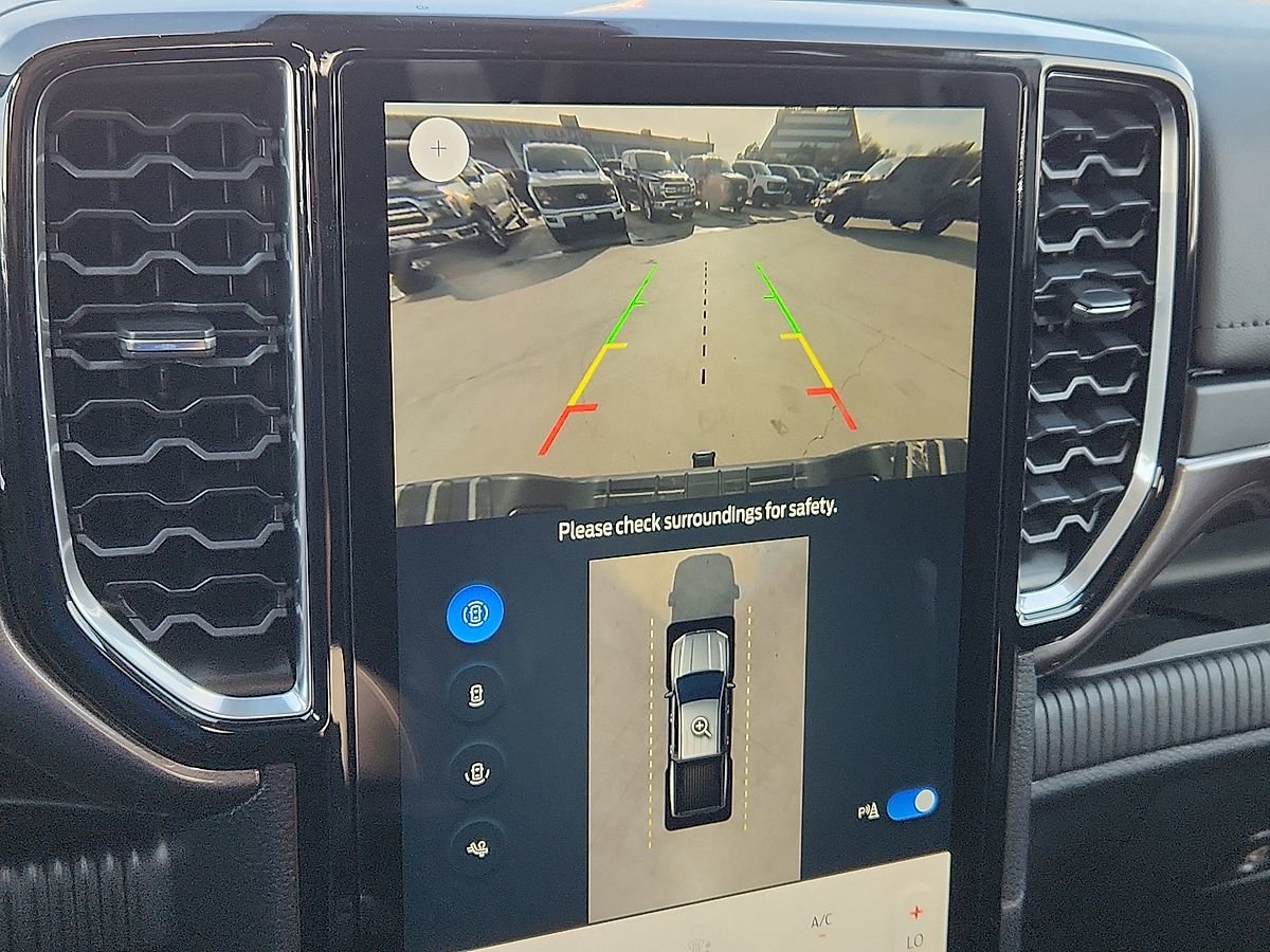 New 2025 Ford Ranger Lariat w/ FX4 Off-Road Package image 8