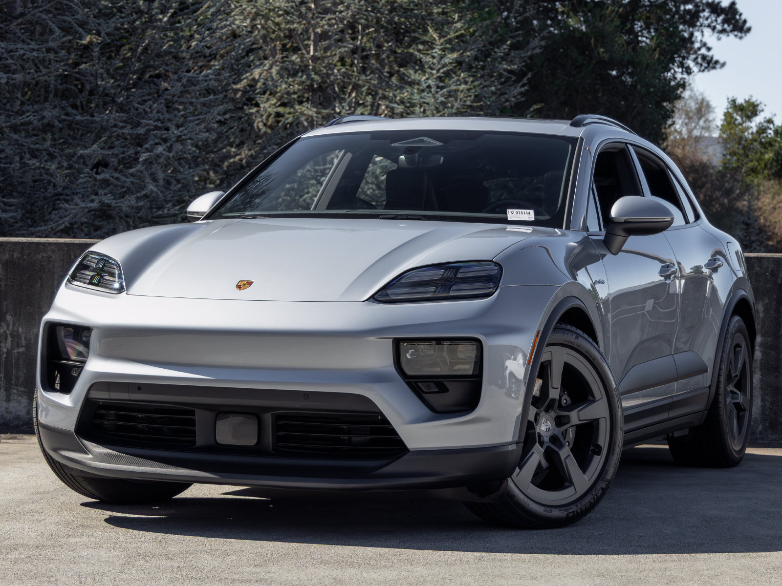 Certified 2025 Porsche Macan Electric