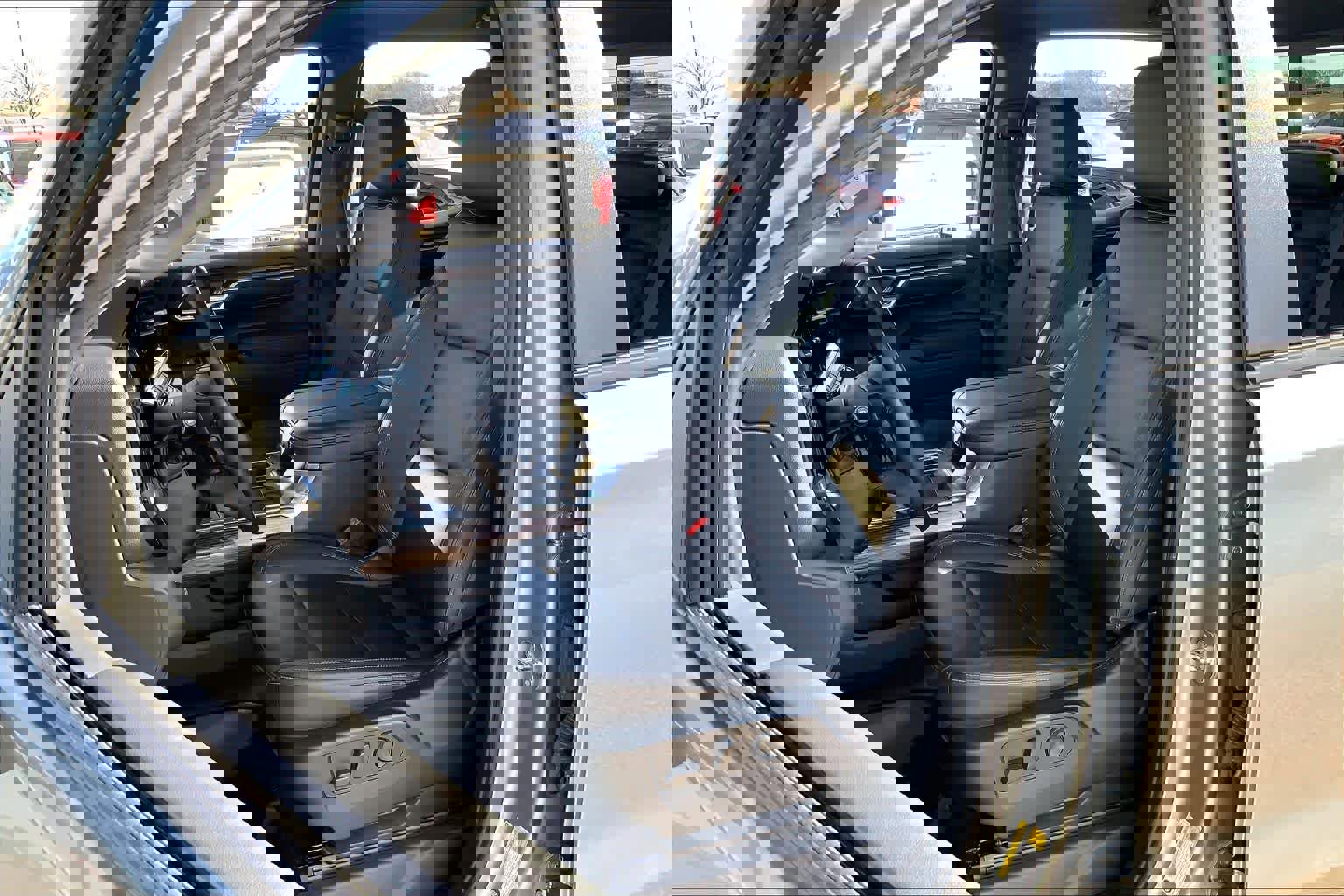 Used 2023 Chevrolet Silverado 1500 RST image 8