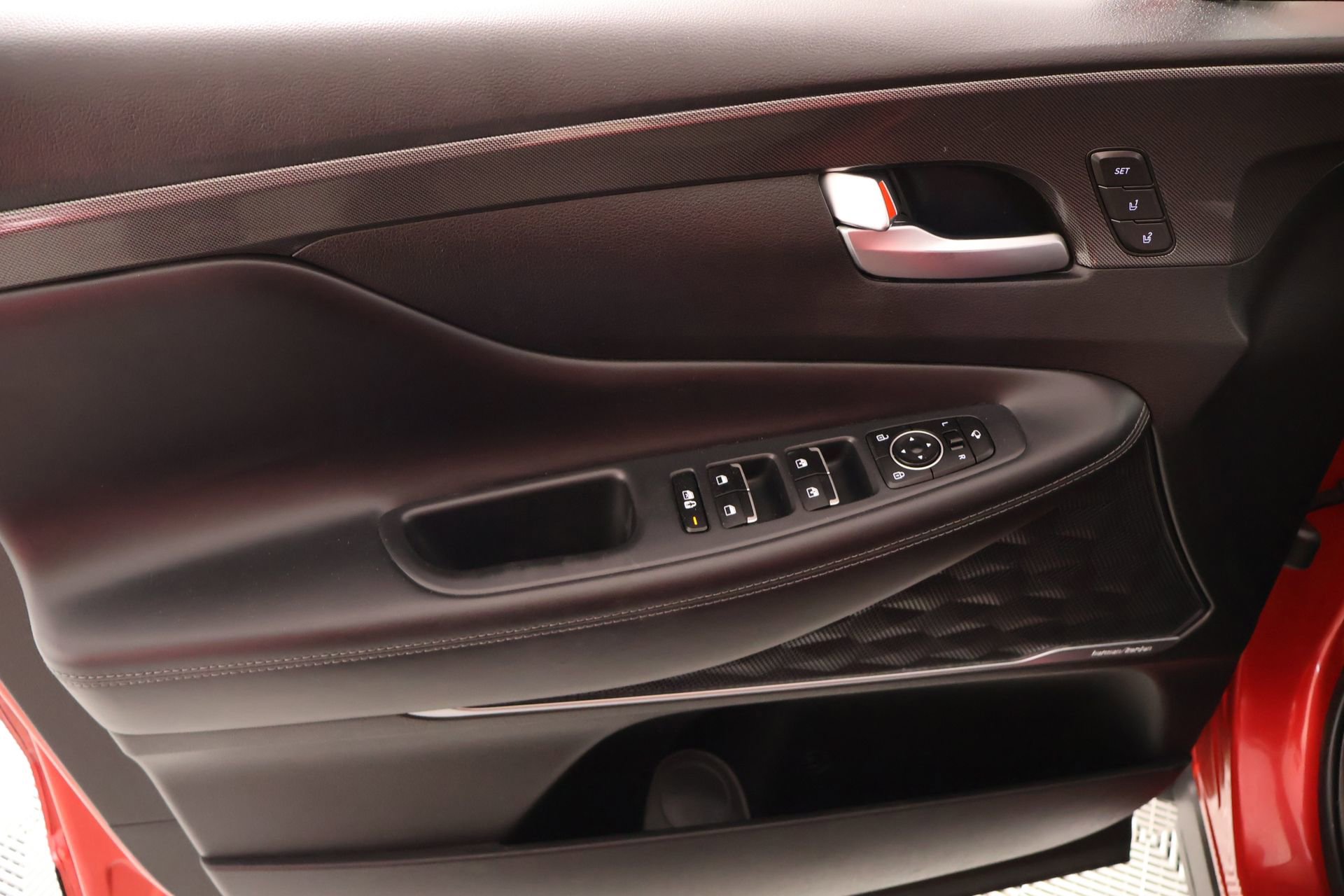 Used 2023 Hyundai Santa Fe Limited FWD image 17