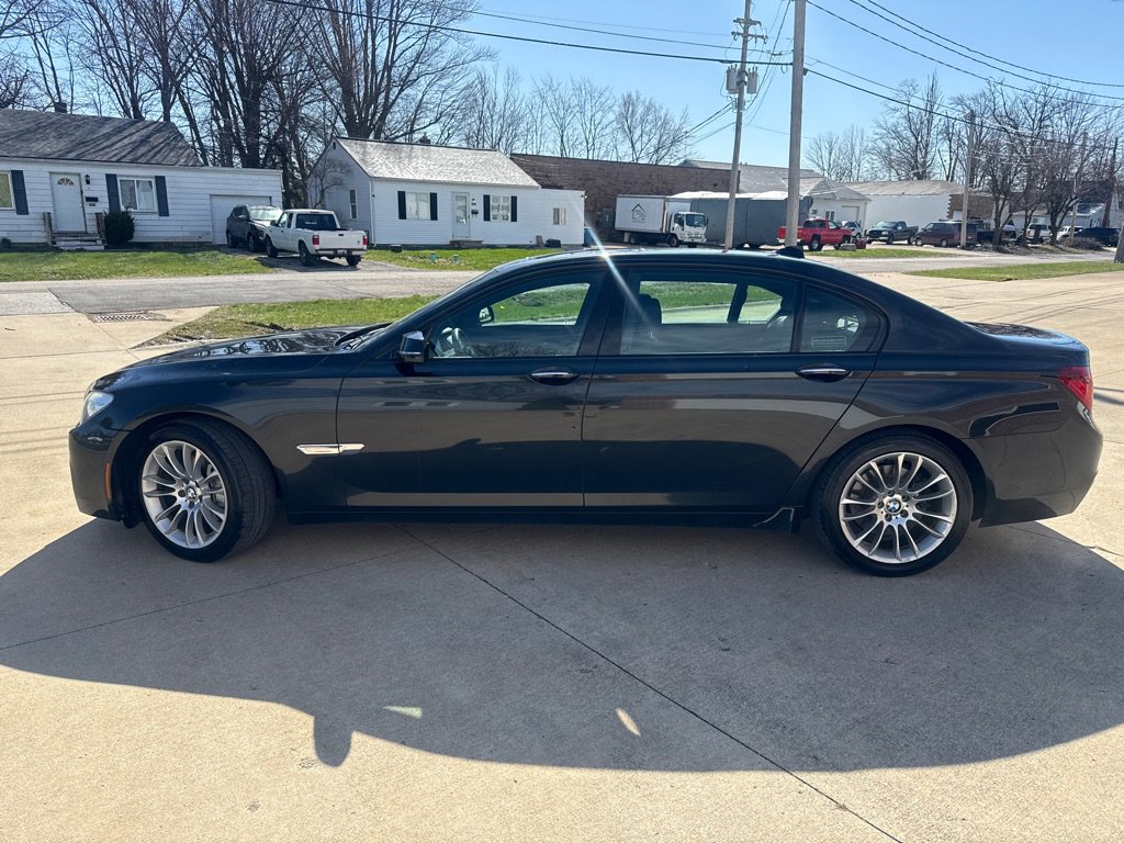 Used 2014 BMW 740Li xDrive image 5
