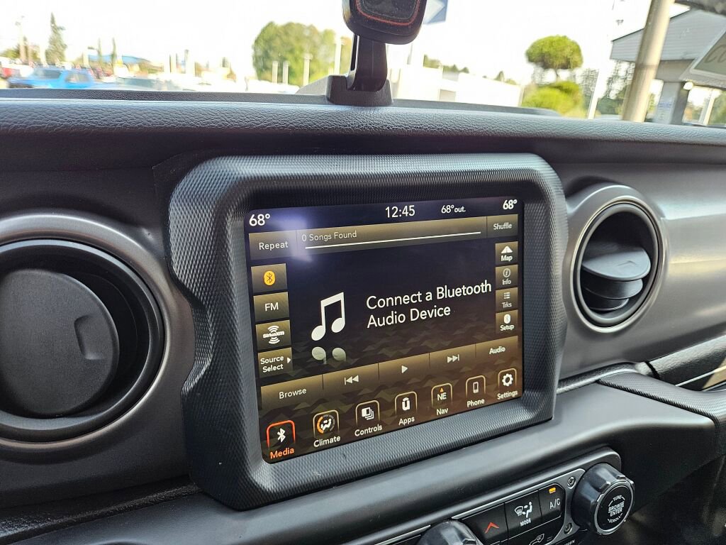 Used 2021 Jeep Gladiator Sport image 21