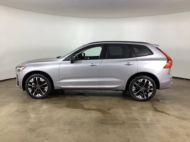 Used 2026 Volvo XC60 B5 Plus w/ Protection Package Premier AWD/4WD image 8
