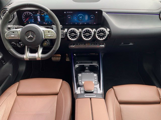 Used 2023 Mercedes-Benz GLA 35 AMG 4MATIC w/ Premium Package image 21