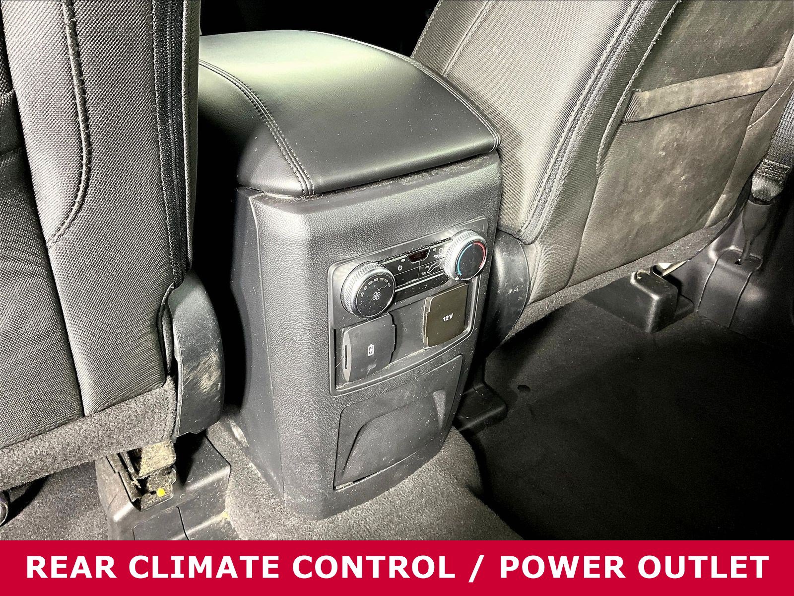 Used 2022 Ford Explorer XLT RWD image 10