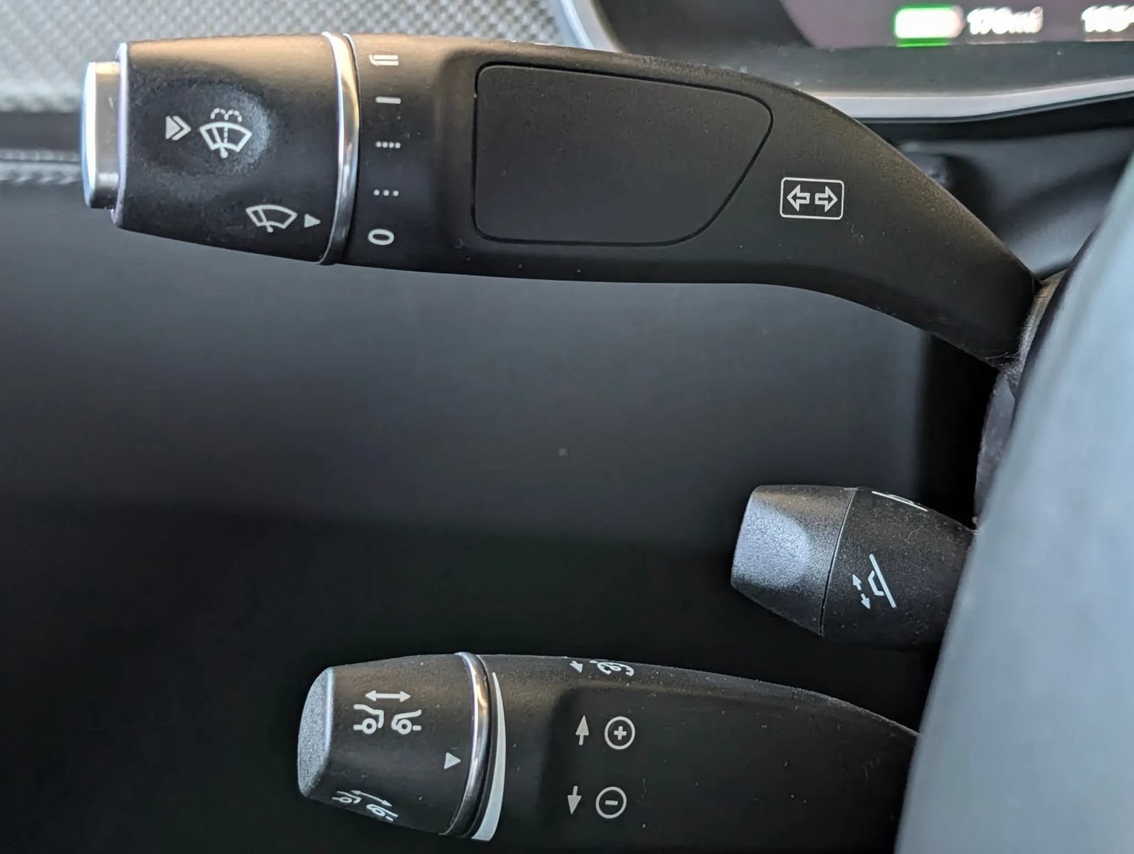 Used 2018 Tesla Model X P100D AWD/4WD image 3