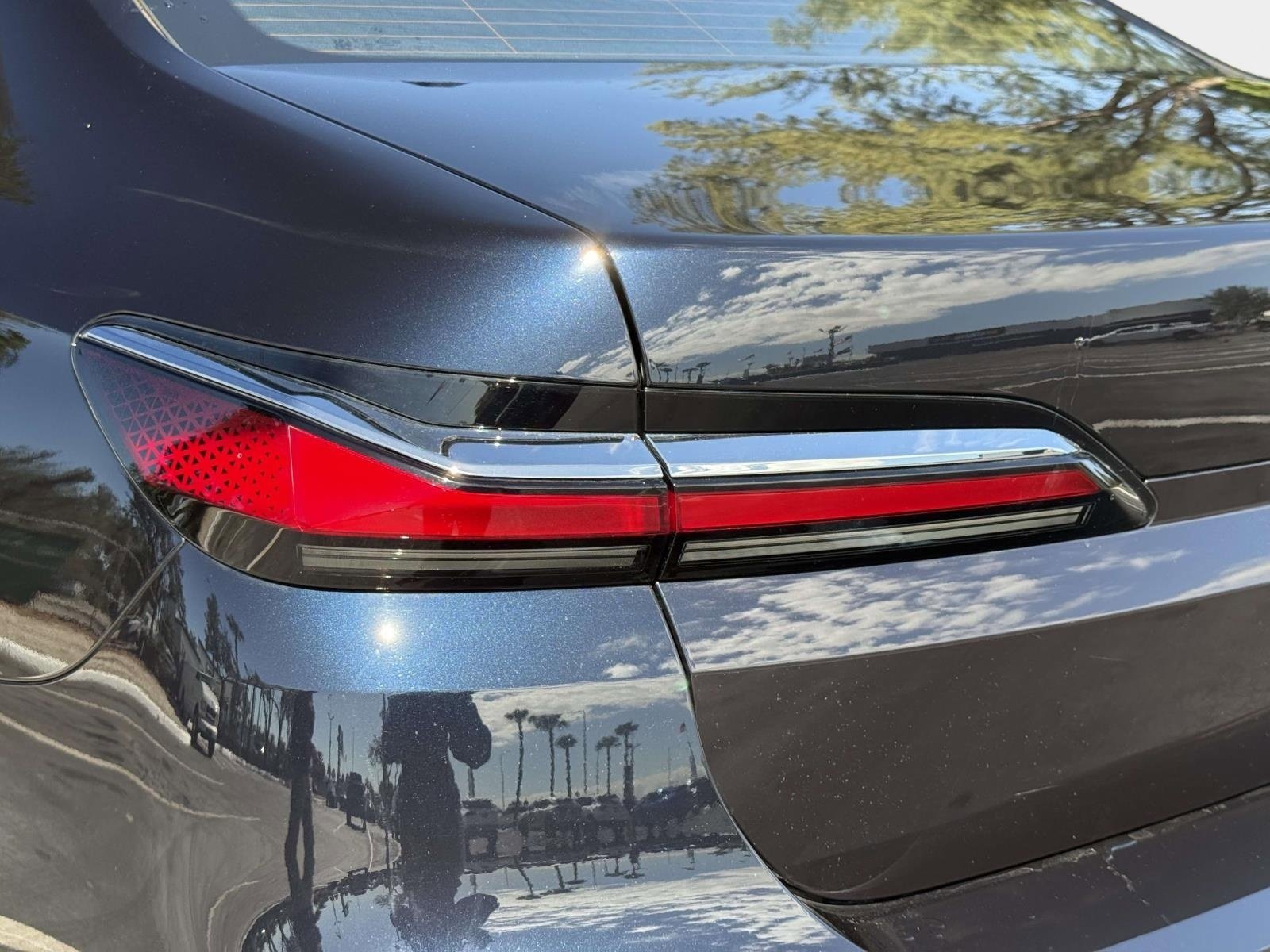 Used 2023 BMW 740i 740i image 15