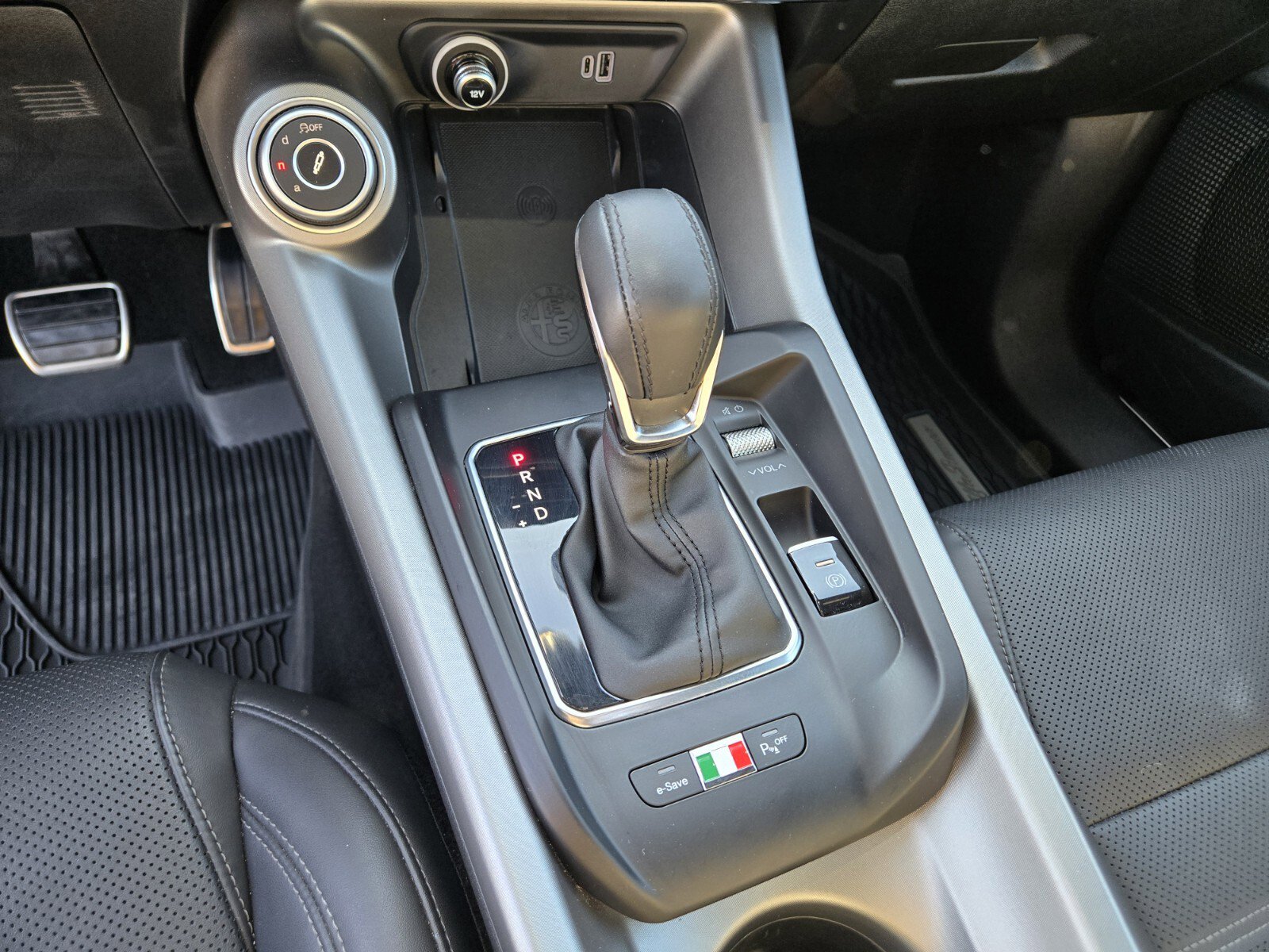 Used 2024 Alfa Romeo Tonale Veloce image 21