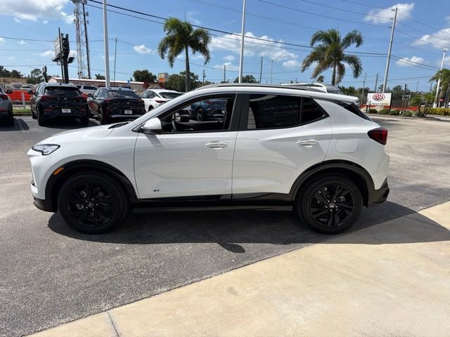 New 2026 Buick Encore GX Sport Touring w/ Comfort Package FWD image 5