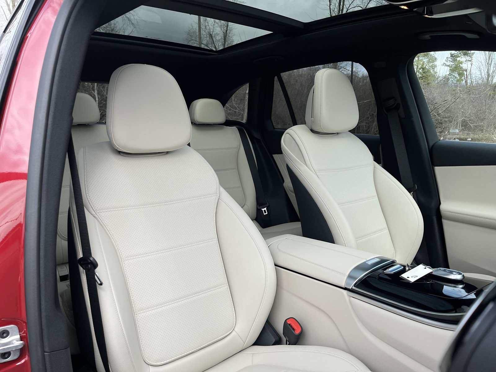 New 2026 Mercedes-Benz GLC 300 4MATIC image 29