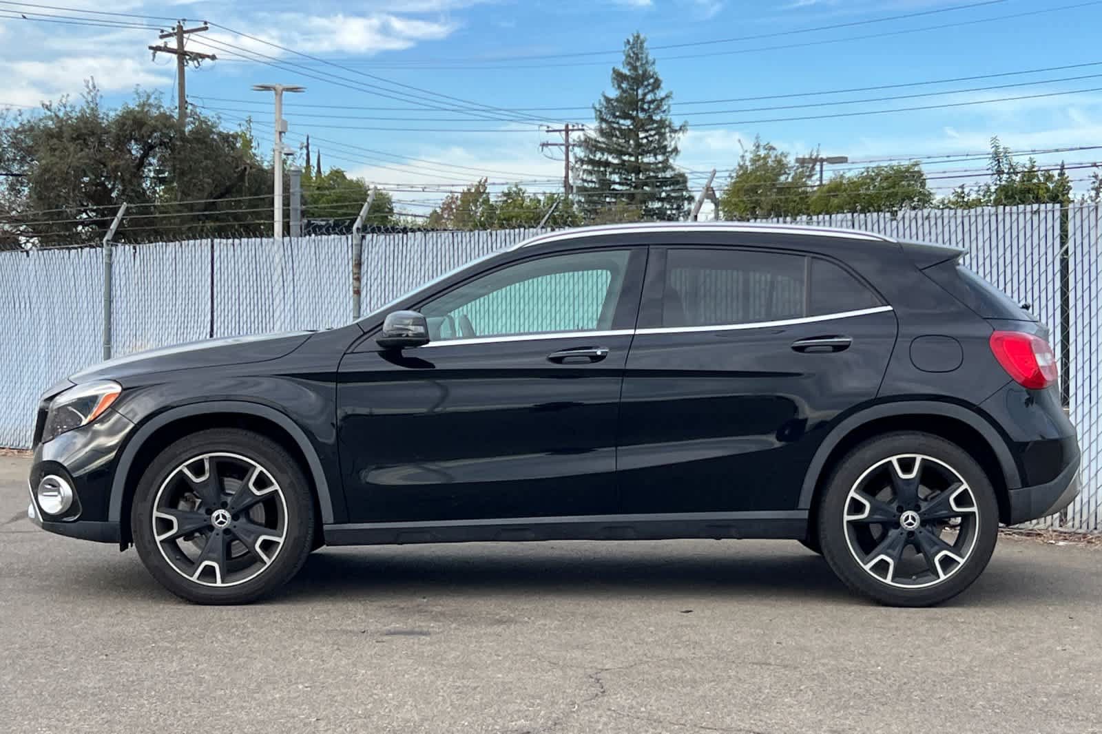 Used 2019 Mercedes-Benz GLA 250 image 2