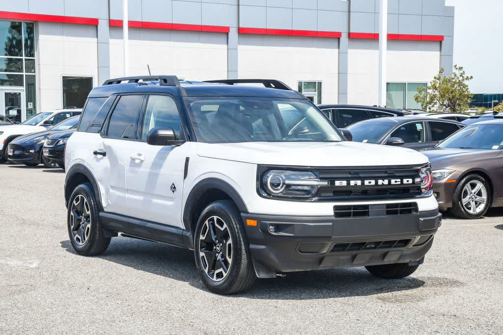 Used 2024 Ford Bronco Sport Outer Banks w/ Tech Package AWD/4WD video 3