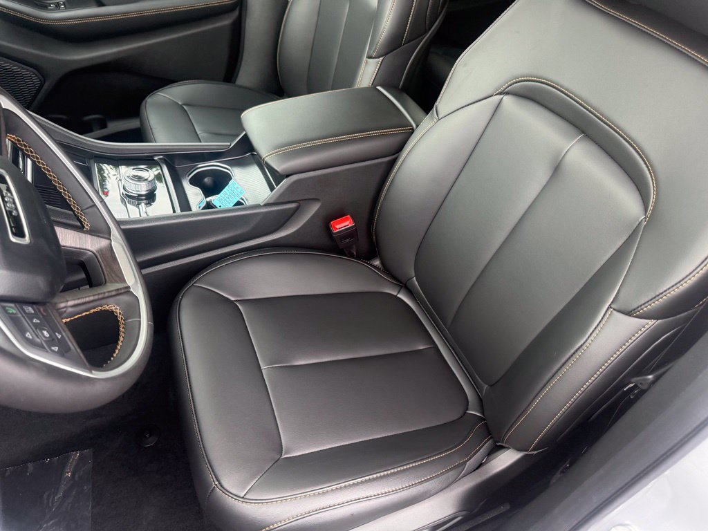 New 2026 Jeep Grand Cherokee L Limited AWD/4WD image 14