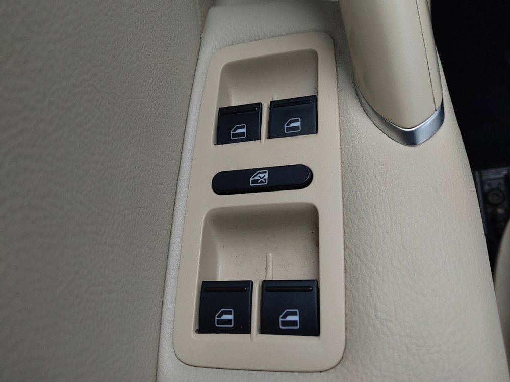 Used 2019 Volkswagen Passat 2.0T Wolfsburg image 27