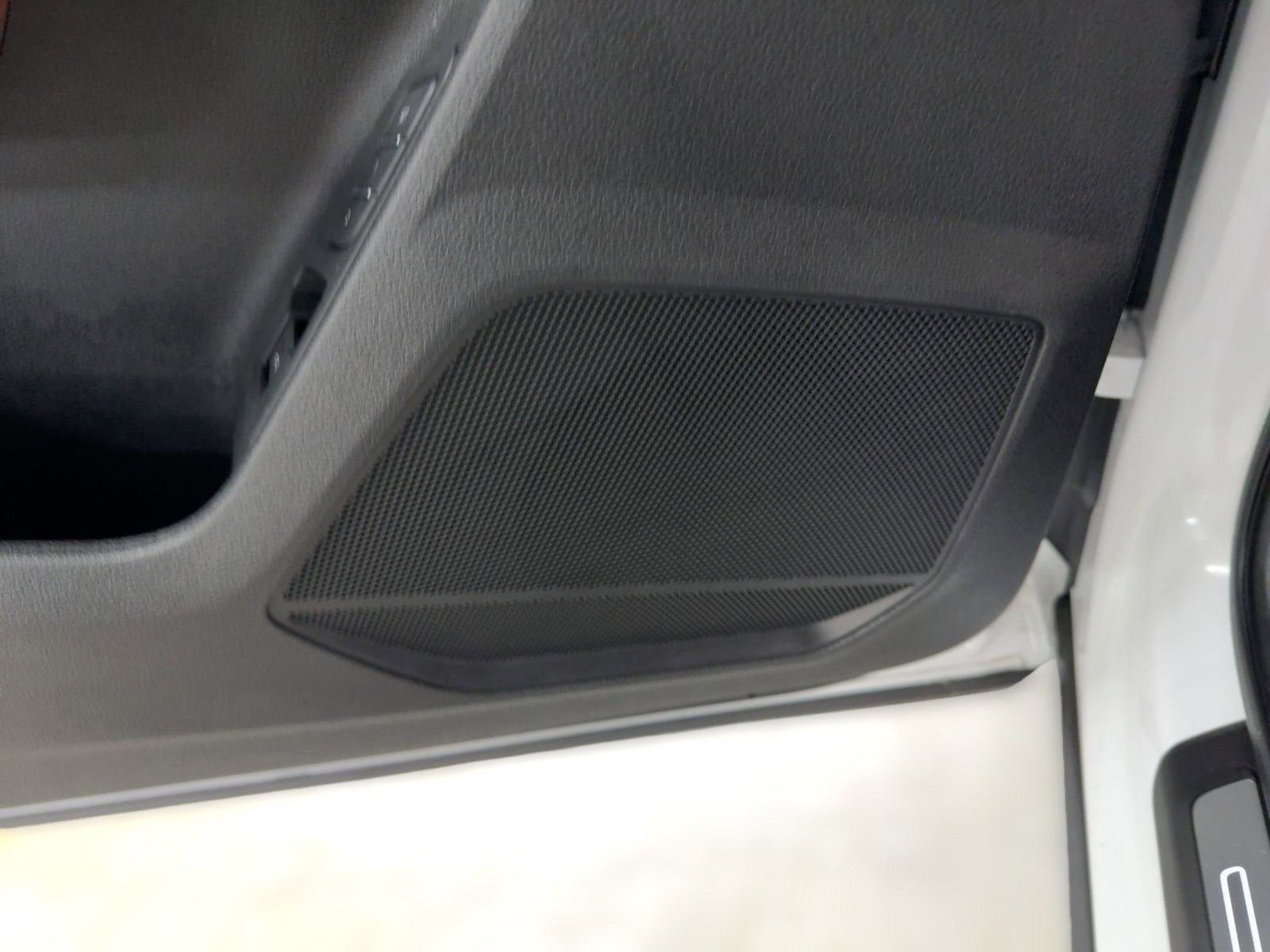 Used 2025 Audi Q3 2.0T Premium w/ Convenience Package image 20