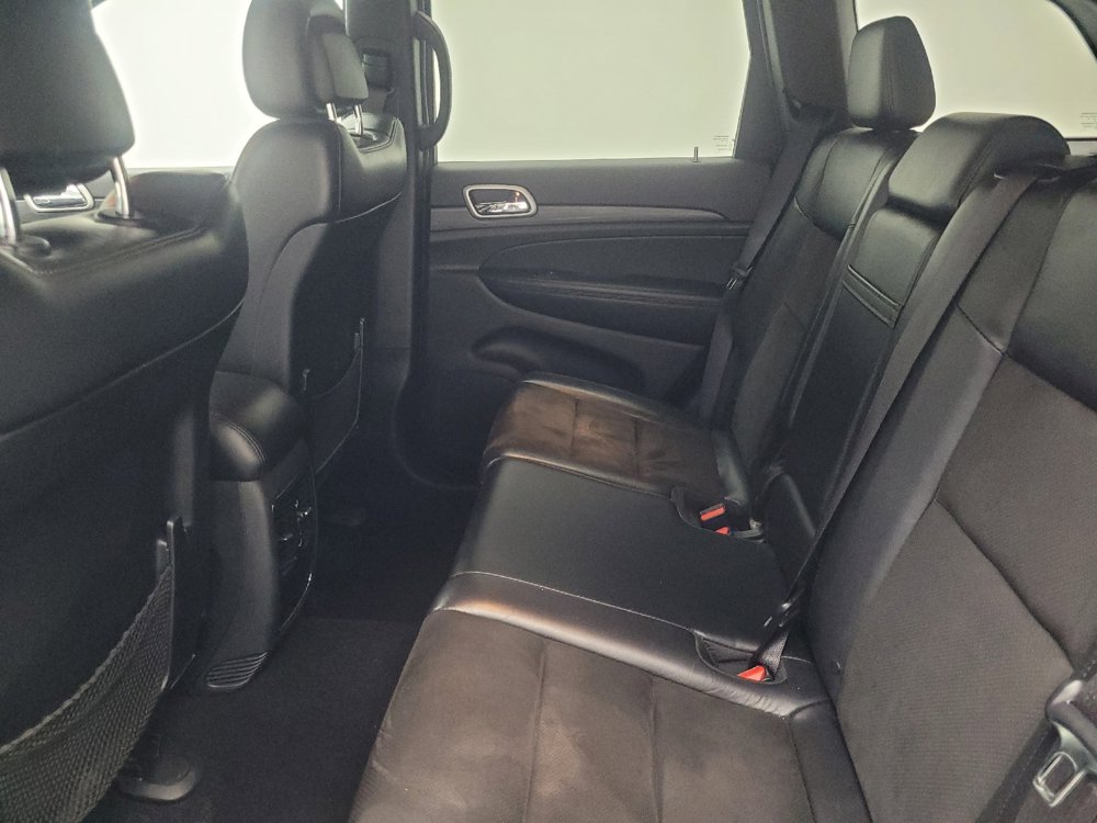 Used 2020 Jeep Grand Cherokee Laredo w/ Quick Order Package 2BN North image 18