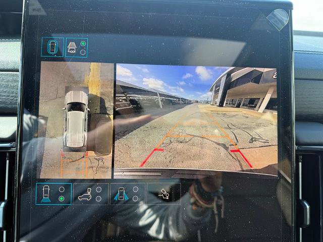 New 2026 GMC Yukon AT4 Ultimate AWD/4WD image 12