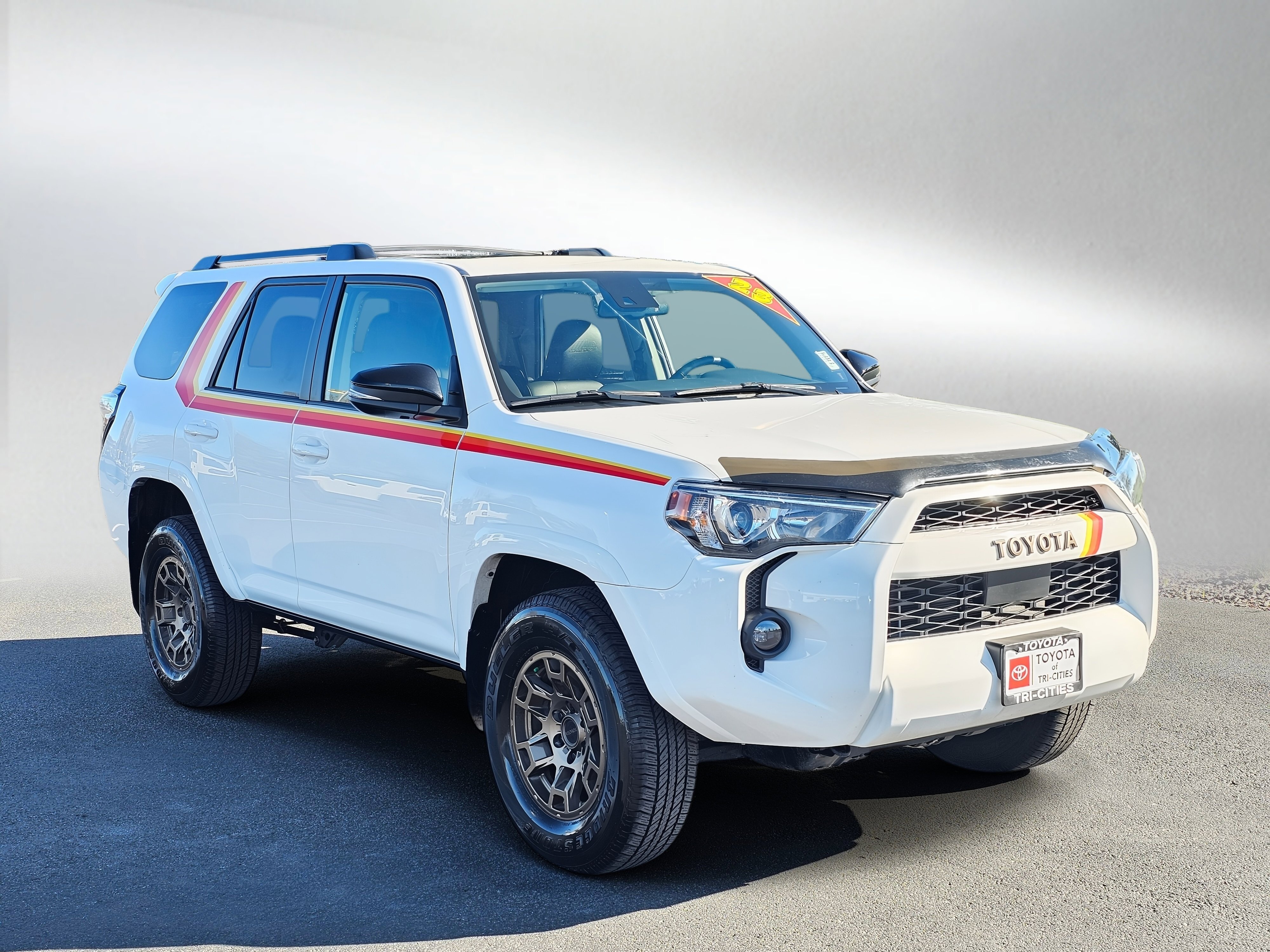 Used 2023 Toyota 4Runner 40th Anniversary SE AWD/4WD image 7