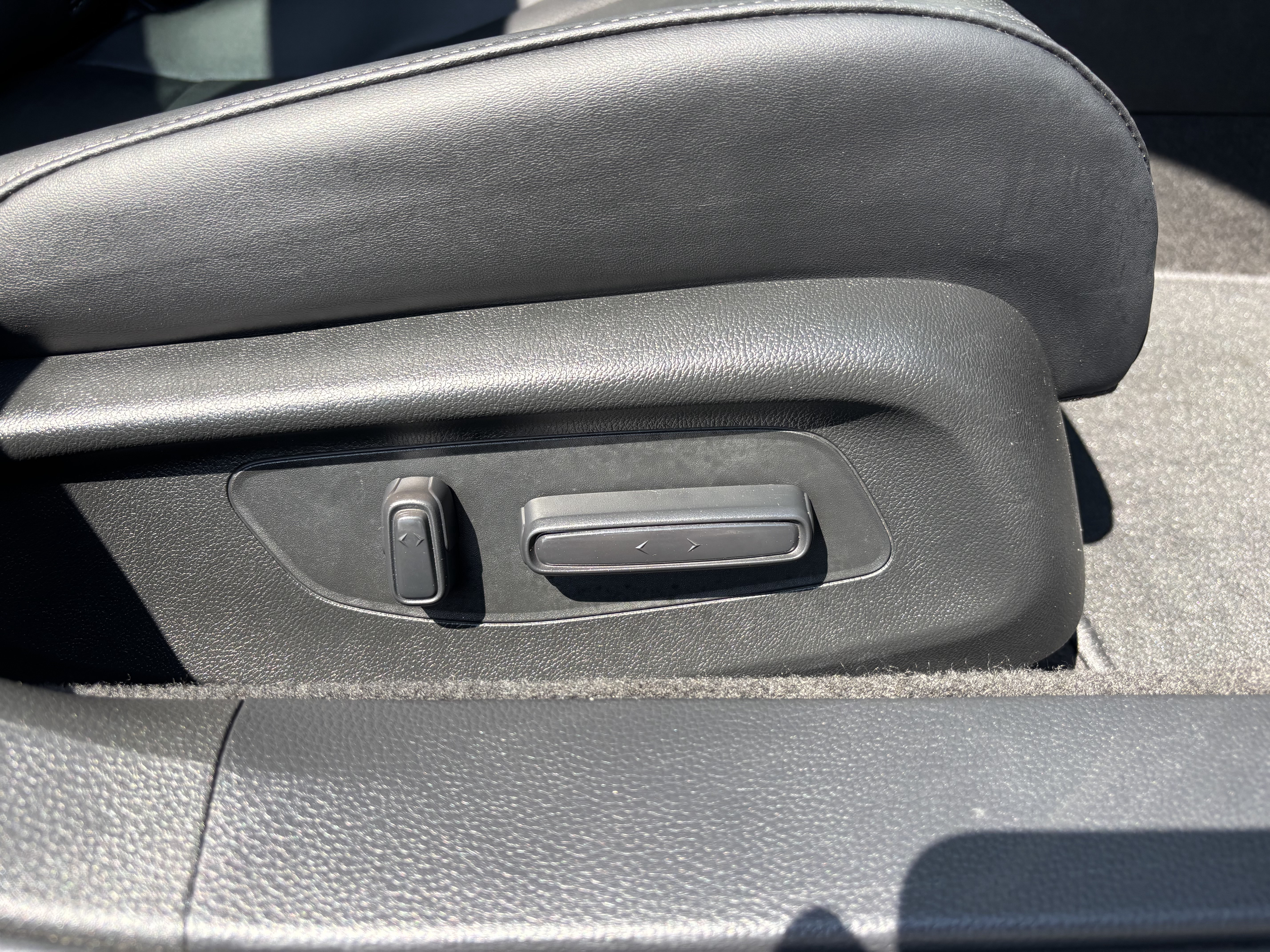 Certified 2025 Honda Accord Touring image 41