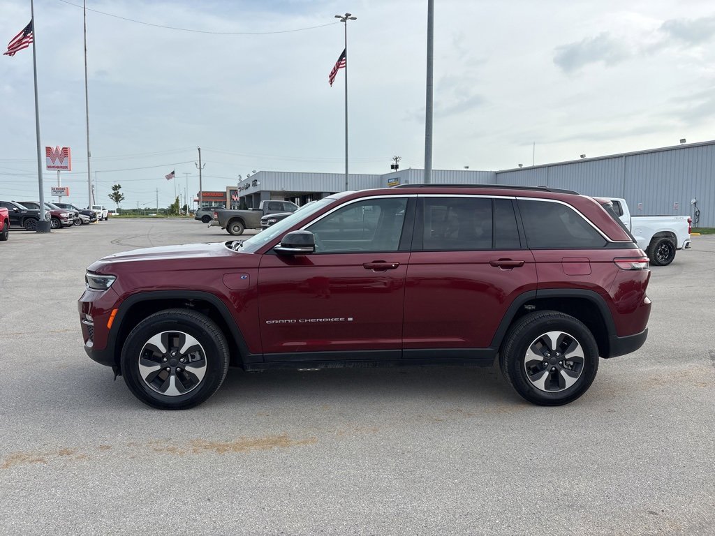 Used 2024 Jeep Grand Cherokee Limited 4xe image 6