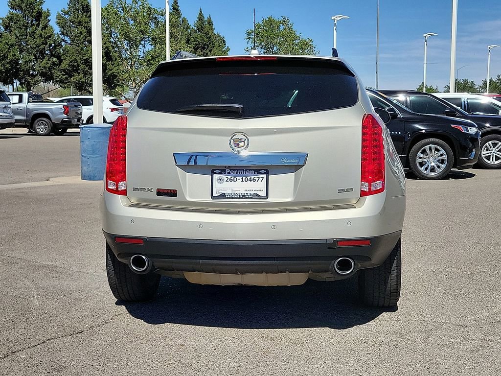 Used 2016 Cadillac SRX Performance w/ Driver Awareness Package image 9