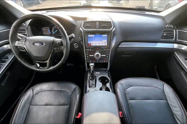 Used 2018 Ford Explorer Sport w/ Equipment Group 401A image 15