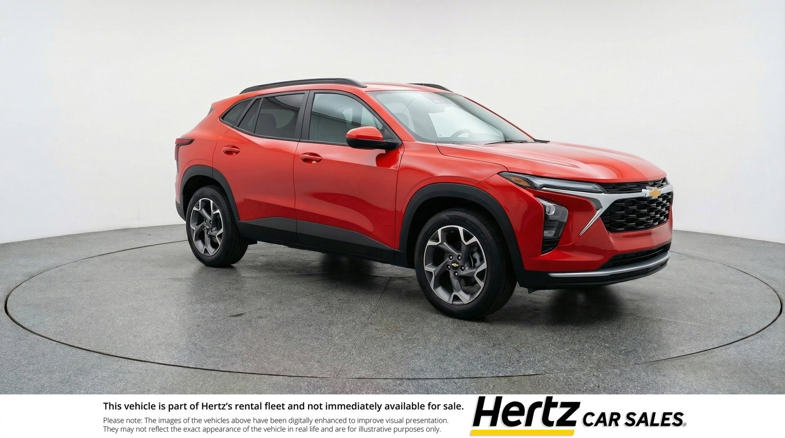 Used 2025 Chevrolet Trax LT image 1