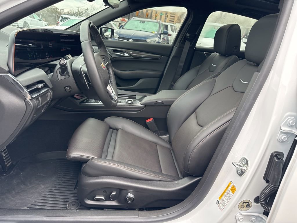 Used 2026 Cadillac CT5 V w/ Technology Package image 16