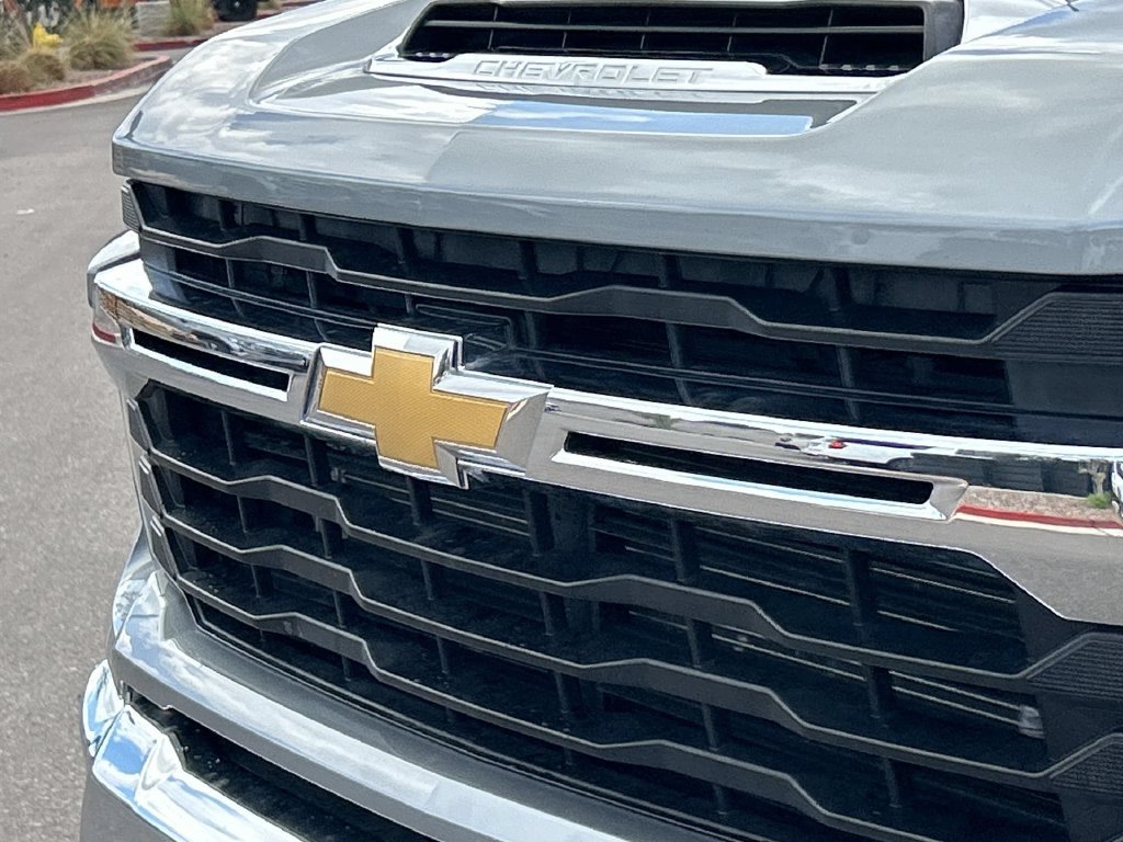 Used 2024 Chevrolet Silverado 2500 LT w/ Convenience Package AWD/4WD image 30