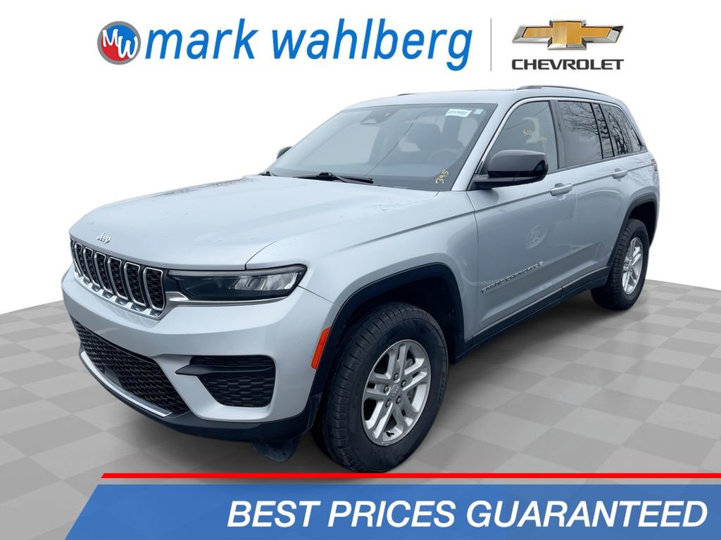 Used 2023 Jeep Grand Cherokee Laredo w/ Luxury Tech Group I