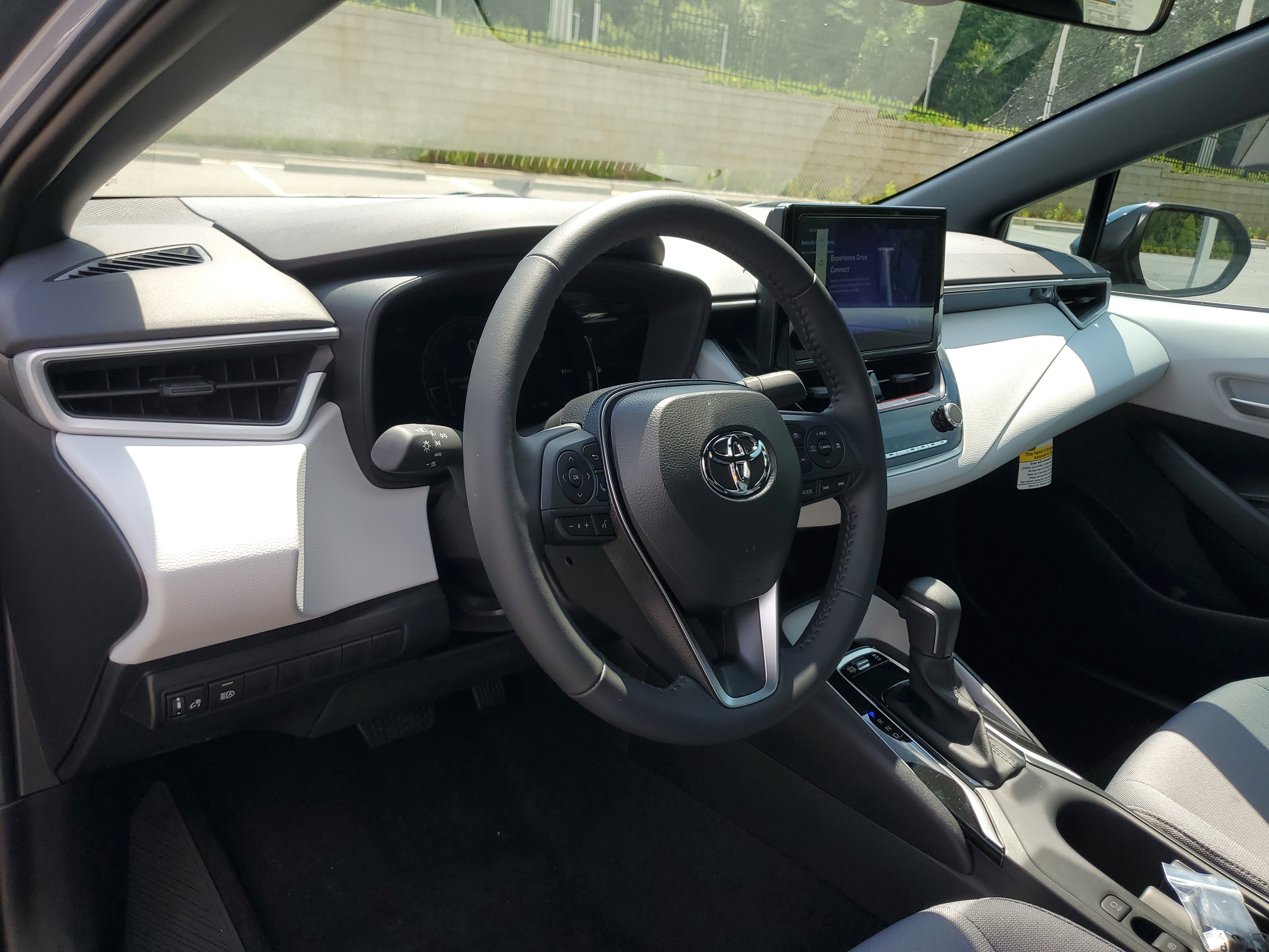 New 2026 Toyota Corolla SE FWD image 14