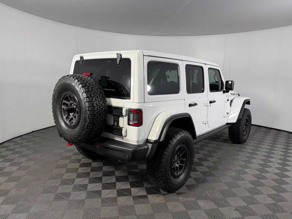 Used 2021 Jeep Wrangler Unlimited Rubicon w/ Xtreme Recon 35" Tire Package AWD/4WD image 5