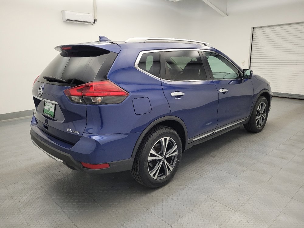Used 2017 Nissan Rogue SL w/ SL Premium Package AWD/4WD image 10