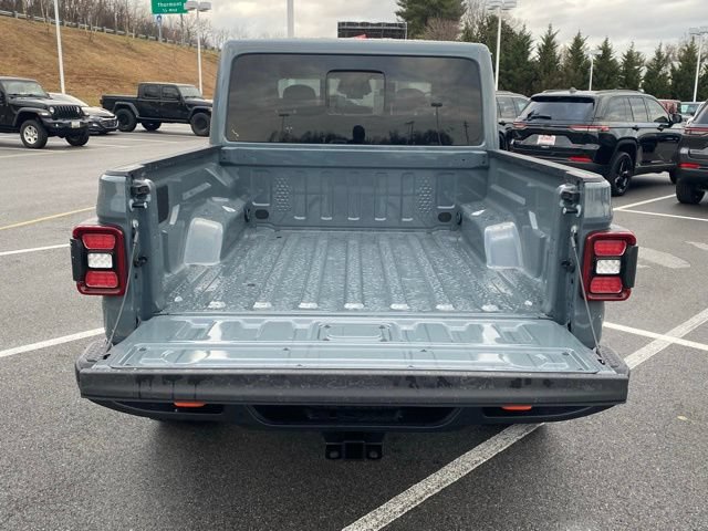 New 2026 Jeep Gladiator Mojave w/ Safety Group AWD/4WD image 7