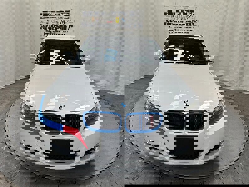 Used 2011 BMW 328i Sedan image 4