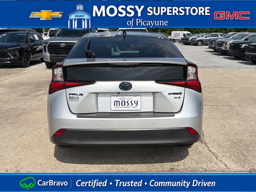 Used 2022 Toyota Prius FWD image 5