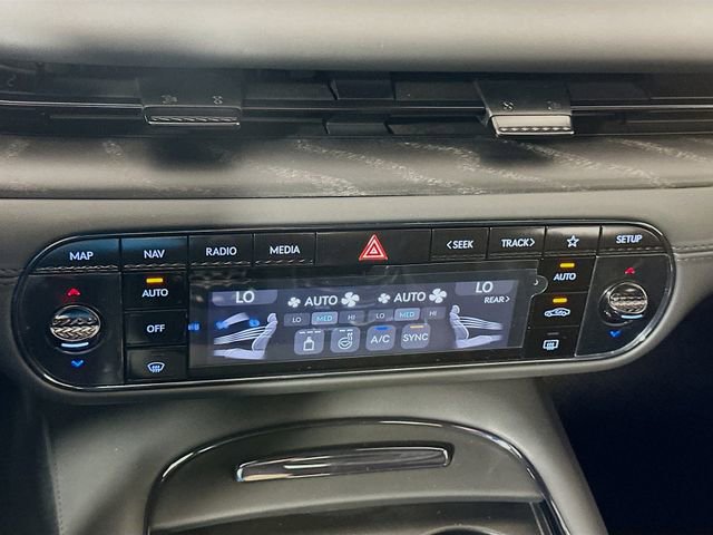 New 2026 Genesis G90 3.5T Prestige image 14