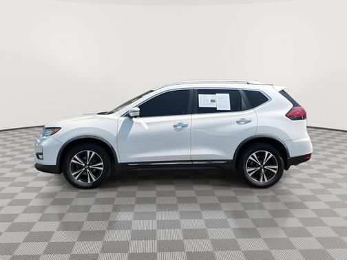 Used 2018 Nissan Rogue SL w/ Premium Package AWD/4WD image 6