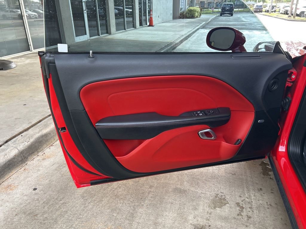 Used 2018 Dodge Challenger SXT Plus image 34