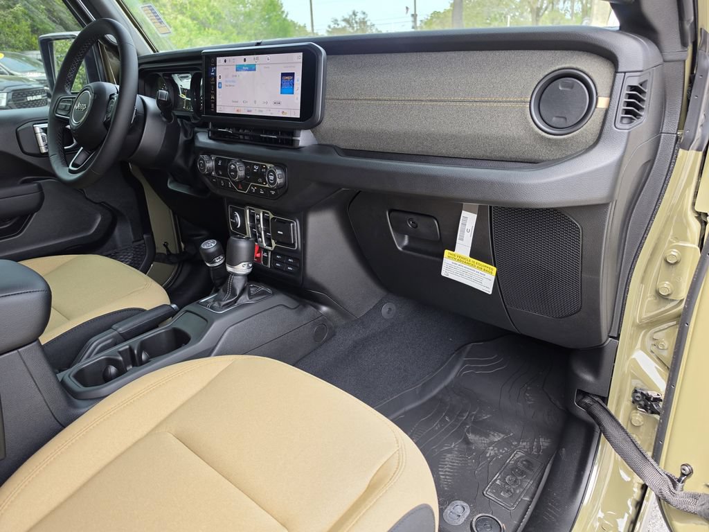 New 2026 Jeep Gladiator Willys AWD/4WD image 12