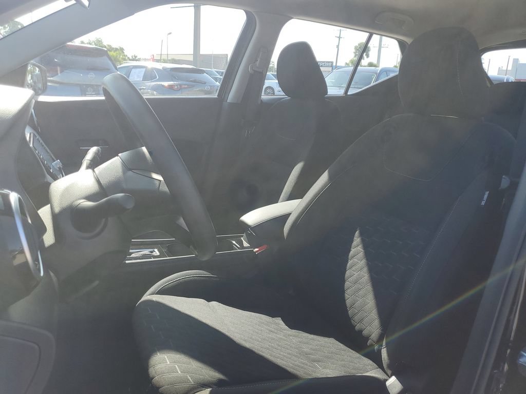 Used 2024 Nissan Kicks SV w/ Exterior Package FWD image 22