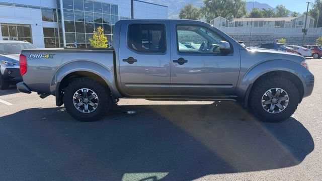 Used 2019 Nissan Frontier PRO-4X AWD/4WD image 2