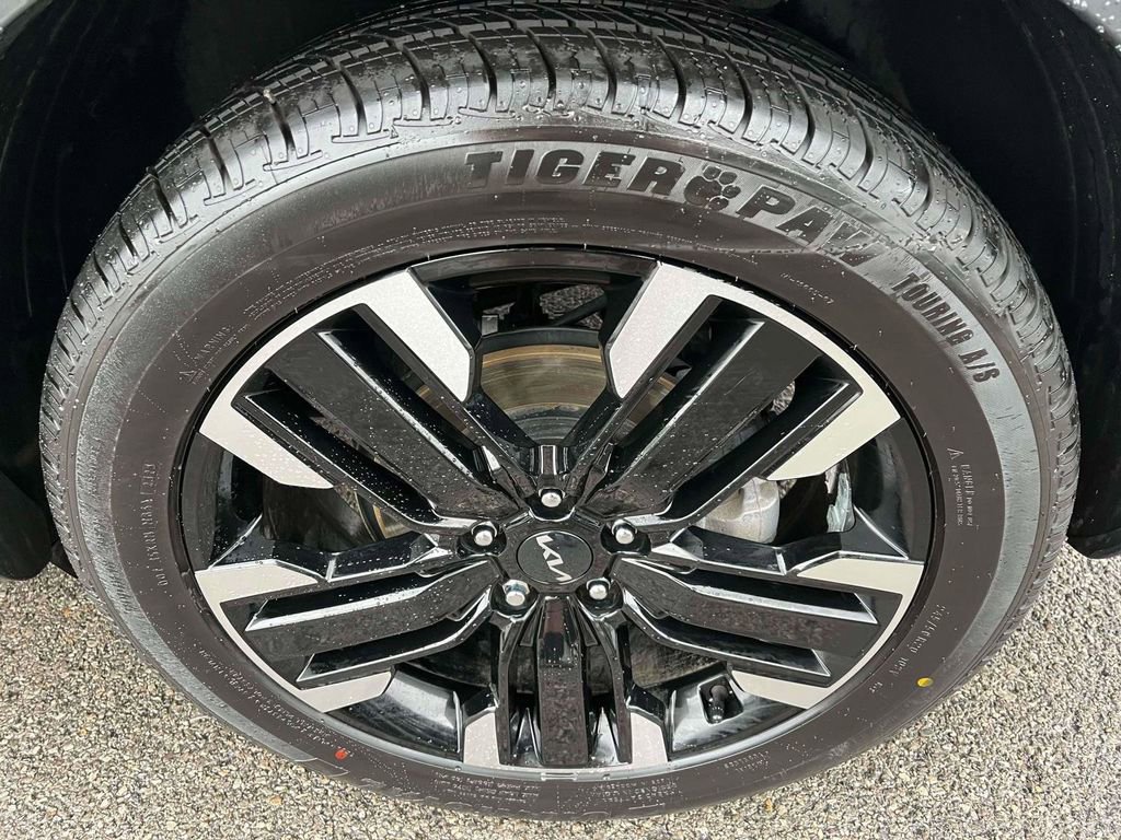 Used 2024 Kia Telluride SX image 40
