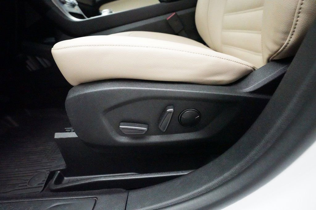 Used 2023 Ford Edge SEL w/ Convenience Package image 31