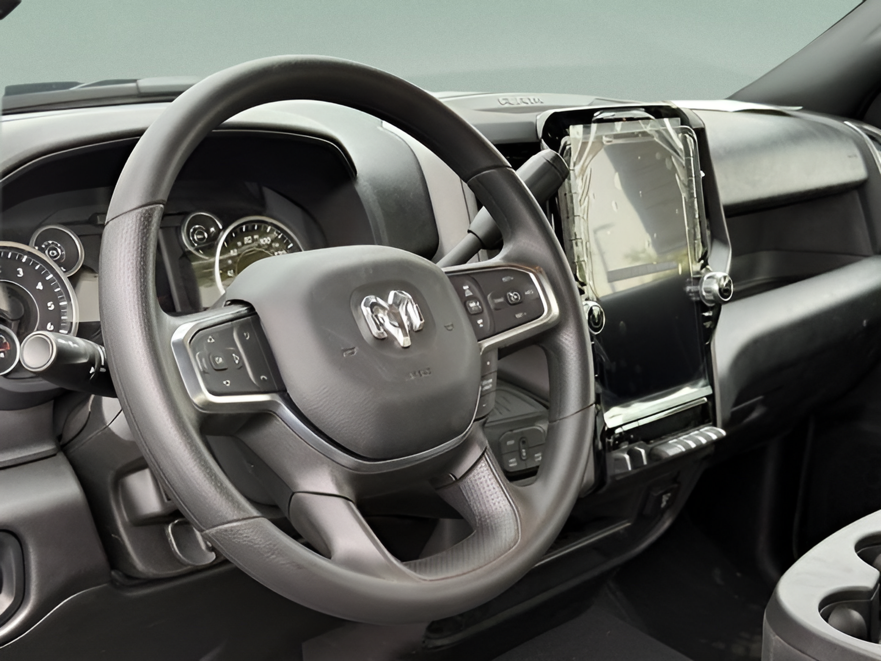 New 2025 RAM 2500 Tradesman AWD/4WD image 16