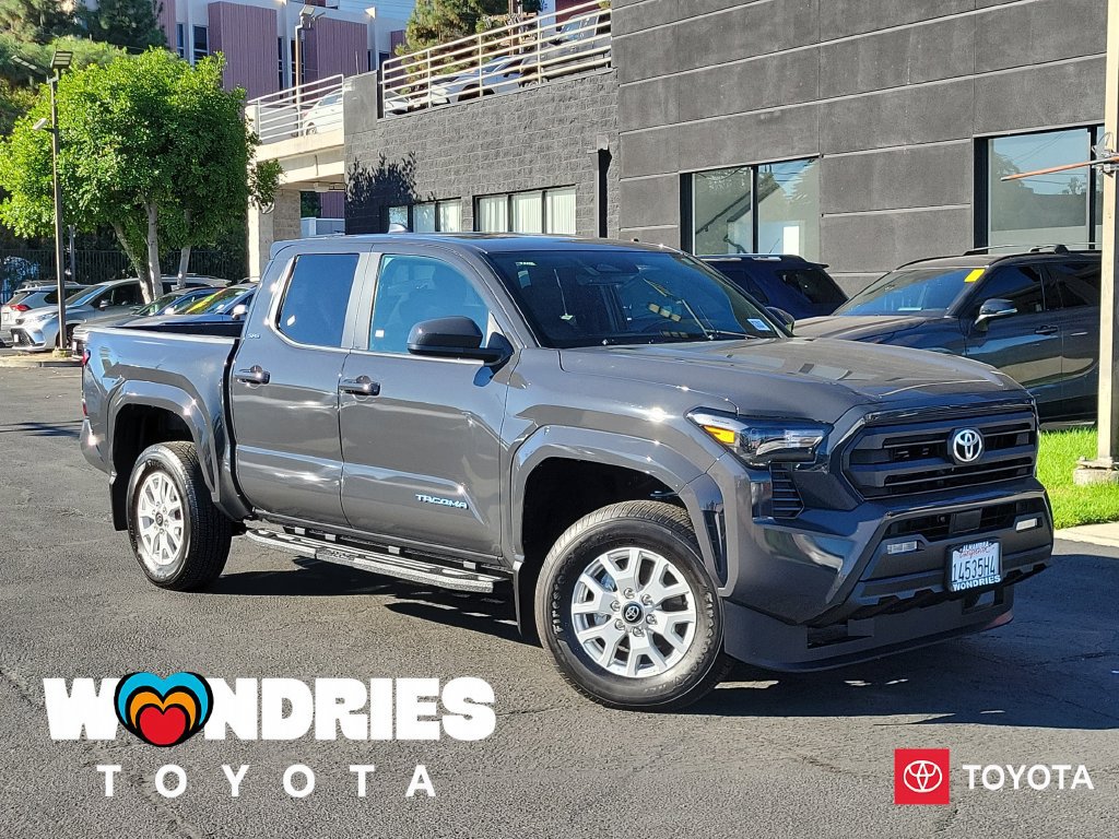 Used 2025 Toyota Tacoma SR5